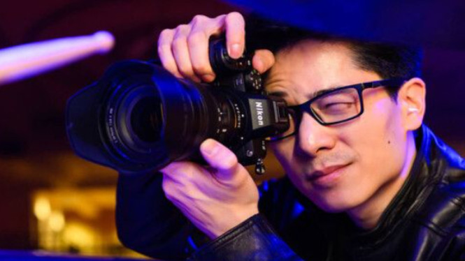 Kamera Mirrorless Nikon, 1. Nikon Z5 II: Pilihan Cerdas untuk Pemula Serius, Nikon Z5 II , 2. Nikon Z50 II: Kompak, Lincah, dan Siap Beraksi, Nikon Z50 II , 3. Nikon Z6 III: Kombinasi Sempurna Performa dan Kualitas, Nikon Z6 III , 4. Nikon Z8: Kekuatan Profesional dalam Genggaman, Nikon Z8 , 5. Nikon Z30: Sang Jagoan Vlogging Kompak, Nikon Z30 , 6. Nikon Z7 II: Resolusi Tinggi untuk Detail Terbaik, Nikon Z7 II 