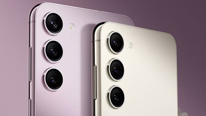 Perbandingan Lengkap Galaxy S23 Ultra dan iPhone 13 Pro, Pilih Mana?, Waktu Rilis dan Implikasi Teknologi, Kapasitas RAM dan Performa Multitasking, Chipset dan Kinerja Prosesor, Kapasitas Penyimpanan dan Teknologi Memori, Layar: Ukuran, Resolusi, dan Kualitas Visual, Refresh Rate: Pengalaman Visual yang Halus, Kamera: Resolusi dan Fitur Fotografi, Kapasitas dan Daya Tahan Baterai, Skor Benchmark dan Performa Keseluruhan, Harga dan Nilai Investasi, Kesimpulan: Mana yang Paling Worth It?