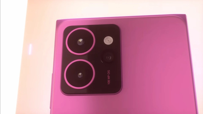 HMD Candy 5G Resmi Hadir: Smartphone Terjangkau, Desain Simpel dengan Pilihan Warna Menarik, Layar 120Hz untuk Pengalaman Lebih Halus, Snapdragon 4 Gen 2: Kencang di Kelasnya, Kamera Utama 108MP dan Selfie 50MP, Baterai 5000mAh dan Fast Charging 33W, Peluncuran dan Produk Pendamping