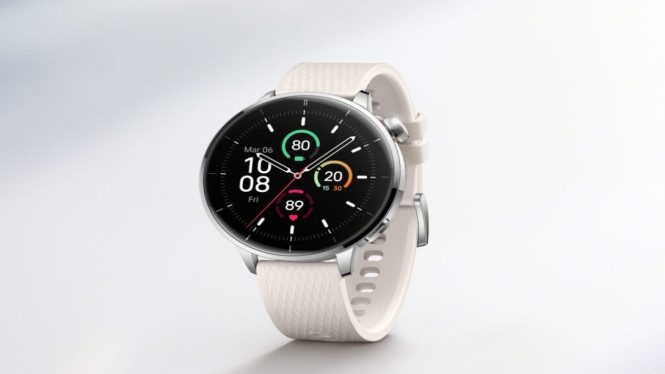 OnePlus Watch 3 (43mm): Jam Tangan Canggih dengan Chip Snapdragon, Desain Lebih Ringkas, Tapi Tetap Stylish, Performa Tangguh Berkat Snapdragon W5 Gen 1, Baterai Tahan Hingga 7 Hari, Fitur Kesehatan dan Olahraga yang Lengkap, Harga dan Program Tukar Tambah, Hadir Secara Global, Pilihan Terbaik untuk Pengguna Aktif