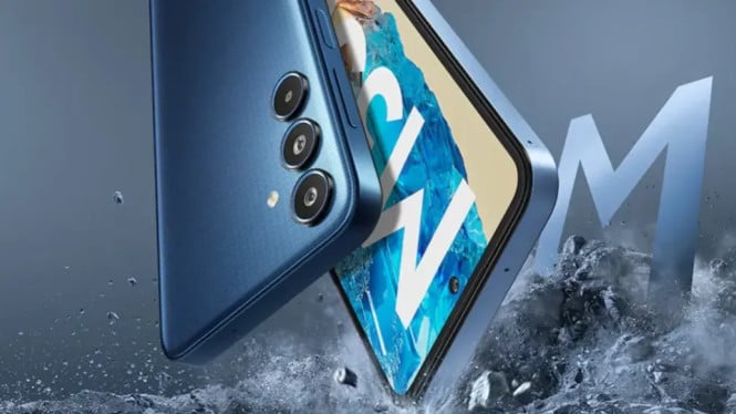 Galaxy M36 Resmi Rilis, Tapi Galaxy M35 Lebih Unggul di Segi Harga dan Baterai, Desain dan Layar: Kualitas AMOLED yang Setara dengan Sentuhan Desain Berbeda, Performa: Chipset Exynos 1380 yang Sama, Pengalaman Nyaris Identik, Kamera: Setup Andal dengan Perbedaan Fitur Video, Harga: Galaxy M35 Lebih Terjangkau dengan Nilai Lebih, Kesimpulan: Galaxy M35 Masih Jadi Raja di Segmen Mid-Range Budget Samsung