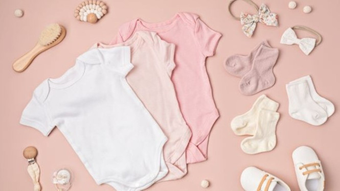 Tips Jitu Mencuci dan Menjaga Pakaian Bayi Supaya Tetap Lembut dan Awet, Kenali Jenis Kain pada Pakaian Bayi untuk Perawatan Tepat, Cara Mencuci Pakaian Bayi yang Benar dan Aman, Tips Menjaga Pakaian Bayi Tetap Awet dan Lembut, Kesimpulan: Perawatan Tepat untuk Pakaian Bayi yang Optimal