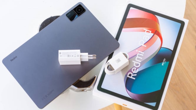 Harga Terjangkau! Ini Spesifikasi Lengkap Redmi Pad 2, Layar Besar dan Visual Memukau, Performa Lancar Untuk Kebutuhan Sehari-hari, Baterai Tahan Lama Tanpa Khawatir Colokan, Kualitas Audio yang Bikin Betah, Fitur Pendukung yang Berguna untuk Produktivitas