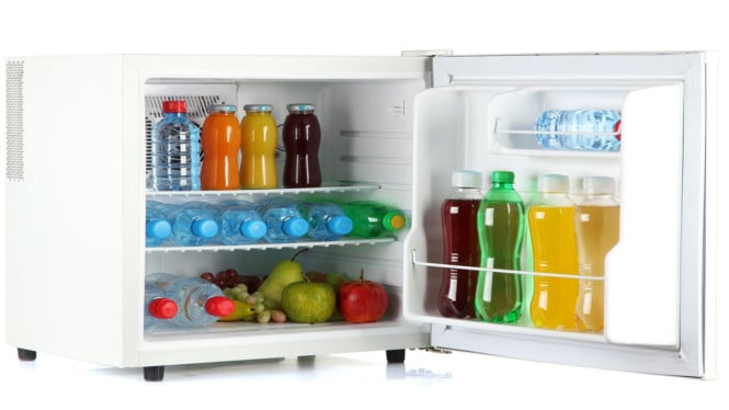 GEA GMB-50: Kulkas Mini Hemat Listrik, Muat Banyak, Cocok untuk Kos dan Rumah Minimalis, Desain Ringkas dan Tampilan Modern, Ukuran Kecil, Fitur Tetap Lengkap, Ramah Lingkungan dan Aman Digunakan, Hemat Energi, Tagihan Aman, Praktis Ditempatkan di Mana Saja