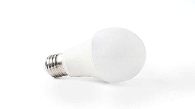 Memperbaiki Lampu LED Mati, ⚠️ Sebelum Memulai: Perhatikan Hal Ini!, ? Alat dan Bahan yang Dibutuhkan, ✅ Langkah-Langkah Memperbaiki Lampu LED yang Mati, ? Tips Tambahan Agar Lampu LED Awet, ?️ Jika Tidak Bisa Diperbaiki…