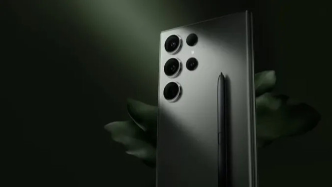 Rekomendasi 4 Flagship Smartphone Bekas Terbaik di 2025 dengan Performa Setara Baru!, 1. Samsung Galaxy S23 Ultra – Ikon Elegansi dan Teknologi, 2. Apple iPhone 15 Pro Max – Keandalan dan Ketahanan Nilai, 3. Google Pixel 8 Pro – Surga Bagi Para Fotografer, 4. OnePlus 12 – Performa Monster dengan Harga Bersahabat