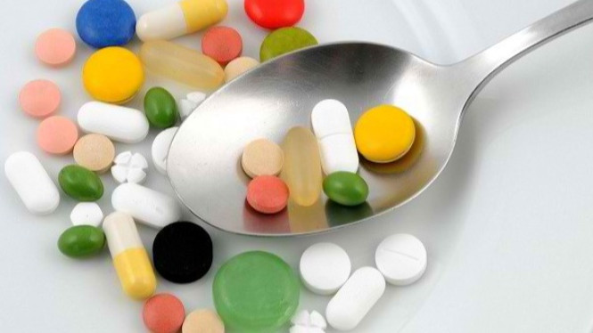 Daftar Obat Herbal Berbahaya dari BPOM, Ada Cobra X hingga Tongkat Arab!, Produk Herbal Berbahaya yang Beredar di Pasaran, Risiko Konsumsi Obat Herbal Berbahaya, Apa yang Harus Dilakukan?, Kesimpulan