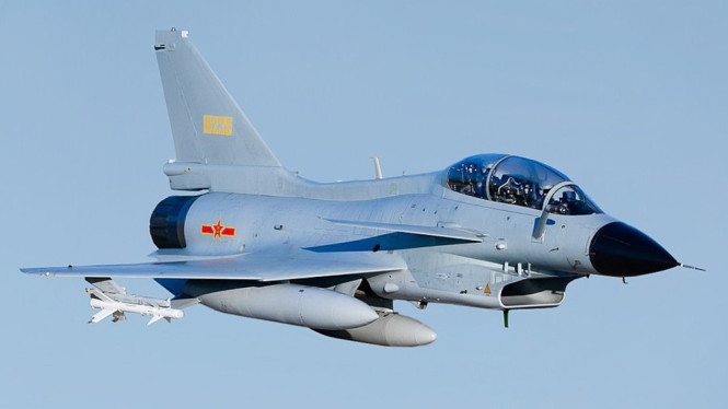 China dan Iran Bentuk Poros Militer Baru dengan Jet Tempur J-10C untuk Lawan Israel!, J-10C: Jet Tempur Generasi 4.5 dengan Kemampuan Luar Biasa, Kenapa Iran Memilih Jet China?, Apakah J-10C Sudah Dikirim?, Dampak Global Jika Jet Ini Dikirim, Peran China: Diam tapi Strategis, Kesimpulan: Lahirnya Babak Baru dalam Persaingan Militer Global