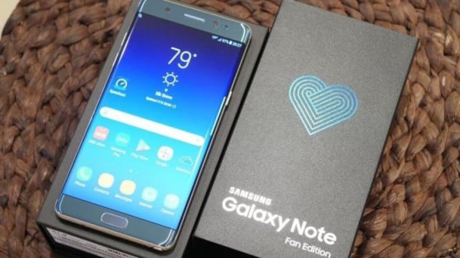 Waspada! Ini 5 Ciri HP Refurbished yang Disebutkan Baru di E-Commerce!, 1. Kotak dan Aksesoris Tidak Original, 2. Harga Terlalu Murah, 3. Nomor IMEI Tidak Sinkron, 4. Kualitas Fisik Ada Tanda-Tanda Repair, 5. Garansi Tidak Resmi