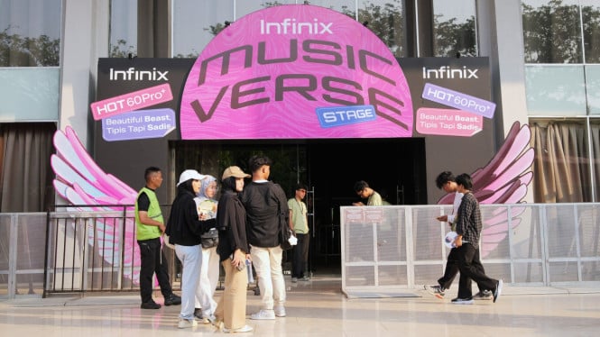 Infinix di The Sound Project 8, Perpaduan Musik dan Teknologi, Panggung Musik Berenergi, Booth Interaktif yang Bikin Penasaran, Debut Infinix HOT 60 Pro+ yang Mencuri Perhatian