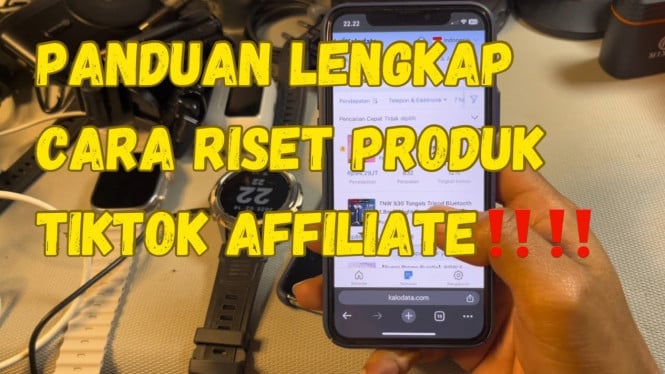 Cara Jitu Mencari Produk Trending Affiliate TikTok, 1. Manfaatkan 'Harta Karun' di TikTok Creative Center, 2. 'Kepoin' Halaman FYP dan Akun Kompetitor Sukses, 3. Lakukan Riset di E-commerce Raksasa, 4. Gunakan Google Trends untuk Memvalidasi Tren, 5. Bergabung dengan Komunitas Affiliate TikTok