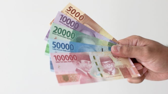 Heboh! Korban Teror Pinjol Gugat AdaKami Rp 2 Miliar, Begini Kronologinya!, Rincian Teror yang Dialami NS, Langkah Hukum yang Diambil, Tuntutan kepada Pihak Terkait, Respons AdaKami, Kesimpulan: