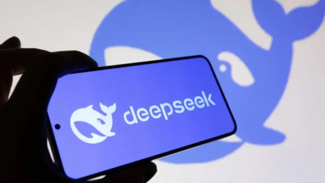 Label AI dari DeepSeek Sudah Aktif, Penghapusan atau Perubahan Tidak Lagi Diperbolehkan!, Cara Kerja Label AI DeepSeek, Label Terlihat, Label Teknis Tersembunyi, Ketentuan Penggunaan Label AI, Berusaha menyembunyikan keberadaan label., Langkah Ini Sejalan dengan Regulasi Pemerintah Cina, Rilis Dokumen Teknis untuk Memperjelas Operasi AI, Berita Terkait: Inovasi DeepSeek dan Performa GPU Nvidia, Kesimpulan: