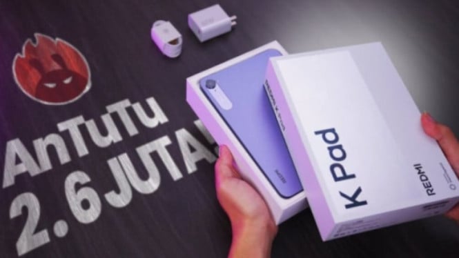 Redmi K Pad, Spesifikasi Tangguh untuk Gaming, Layar dan Audio yang Memanjakan, Desain Ringkas, Nyaman Digenggam, Daya Tahan Baterai yang Cukup, Pilihan Terjangkau untuk Gamer