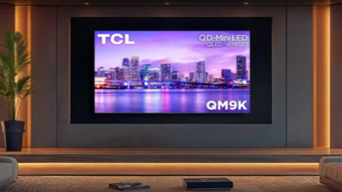 TV TCL QM9K, Spesifikasi Utama TCL QM9K, Fitur Gaming Generasi Baru, Audio Bang &amp; Olufsen dengan Dolby Atmos, Google Gemini di TV TCL Pertama, Konektivitas dan Desain, Harga dan Ketersediaan