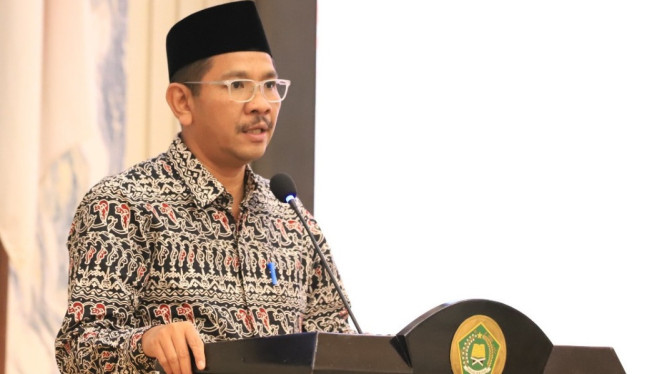 Tepuk Sakinah Bukan Sekadar Hiburan, Tapi Pesan Moral untuk Calon Pengantin!, Apa Itu Tepuk Sakinah?, Respons dari Calon Pengantin, Penjelasan dari Pihak KUA, Respon Umum Calon Pengantin, Kesimpulan: