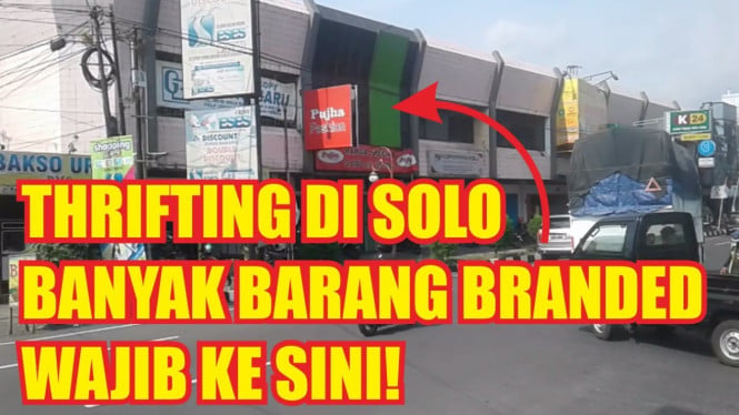 7 Rekomendasi Tempat Thrifting Baju di Solo, Surga untuk Pencinta Fashion Murah dan Stylish, 1. Pasar Klithikan Notoharjo, 2. Pasar Gading, 3. Trio Fashion Collection, 4. Ika 4748 Collection, 5. Solo Grand Mall Thrifting Festival, 6. Drokaz Thrift Store, 7. Pasar Ngudi Rejeki Gilingan