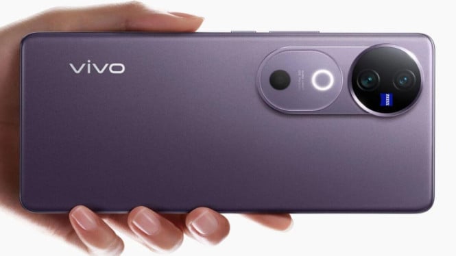 Harga Vivo V40 5G Terjun Bebas Menjelang THR Cair: Kamera Zeiss Setara DSLR, Layar AMOLED 120Hz dengan Kecerahan Super Tinggi, Performa Kencang dengan Snapdragon 7 Gen 3, Kapasitas RAM &amp; Penyimpanan Besar, Kamera Vivo V40 5G: 50MP dengan OIS &amp; AI Canggih, Baterai 5.500mAh &amp; Fast Charging 80W, Sistem Operasi &amp; Antarmuka Modern, Fitur Tambahan yang Menarik, Harga Vivo V40 5G di Indonesia, Harga Vivo V40 5G Terjun Bebas Menjelang                                                                                                              , Apakah Vivo V40 5G Layak Dibeli?