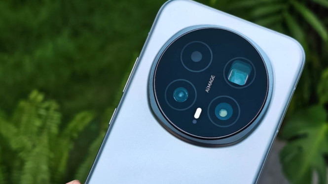 Honor Magic 8 Pro Siap Gebrak Pasar, Muncul di Geekbench: Tanda Peluncuran Global Kian Dekat, Desain Premium dan Layar Canggih, Baterai Jumbo dan Pengisian Super Cepat, Kamera: Siap Tantang Flagship Premium, Sistem Operasi dan Pengalaman Pengguna, Antisipasi Menjelang Peluncuran