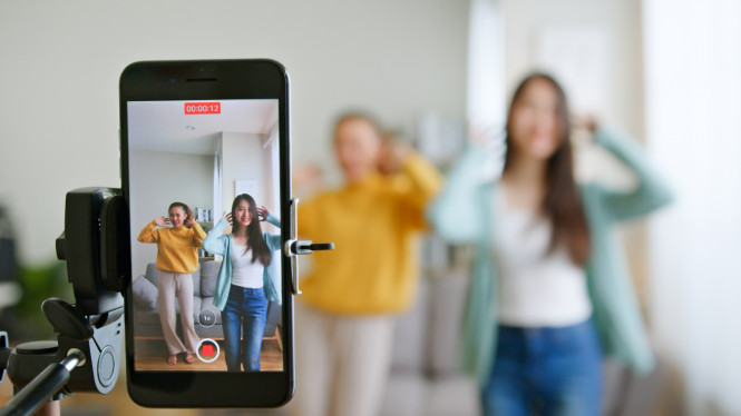 Izin TikTok Dibekukan