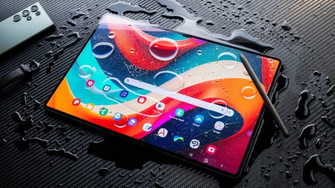Tablet Samsung, 1. Samsung Galaxy Tab S9 Ultra – Kamera Profesional di Tablet Super Premium, 2. Samsung Galaxy Tab S9+ – Alternatif Premium dengan Dual Camera Tajam, 3. Samsung Galaxy Tab S9 FE+ – Kamera Jernih Kelas Menengah, 4. Samsung Galaxy Tab A9+ – Kamera Terbaik di Kelas Terjangkau, 5. Samsung Galaxy Tab S8 – Masih Layak untuk 2025