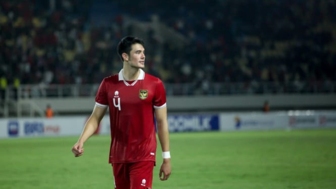 Elkan Baggott, Pernah Jadi Tembok Andalan Timnas Indonesia, Tolak Panggilan Timnas U-23, Awal Hubungan yang Merenggang, Kluivert Beberkan Alasan Elkan Tak Dipanggil Lagi, Postingan yang Bikin Publik Bertanya-tanya
