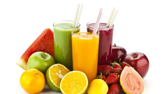 Ingin Kulit Glowing? Coba 7 Jus Alami Ini, Lebih Sehat dan Hemat Daripada Skincare!, 1. Jus untuk Meningkatkan Produksi Kolagen, 2. Jus untuk Mengatasi Jerawat, 3. Jus untuk Mencerahkan Kulit, 4. Jus untuk Anti Aging, 5. Jus sebagai Moisturizer Alami, 6. Jus sebagai Retinol Alami, 7. Serum Vitamin C Alami