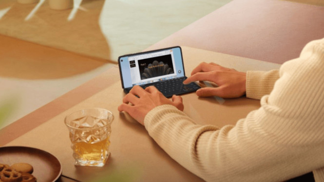 OPPO Find N5, Desain Super Tipis dan Engsel Kuat Tersertifikasi, Layar AMOLED 120Hz dengan Kecerahan 2100 Nits, Performa Kelas Elite dengan Snapdragon 8 Generasi Terbaru, Baterai Silikon-Karbon 5600 mAh dengan SuperVOOC 80W, Sistem Kamera Flagship dengan Kualitas Sinematik, Fitur AI Canggih dan Ketahanan Jangka Panjang, Spesifikasi Singkat OPPO Find N5, Ponsel Lipat yang Benar-Benar Naik Kelas