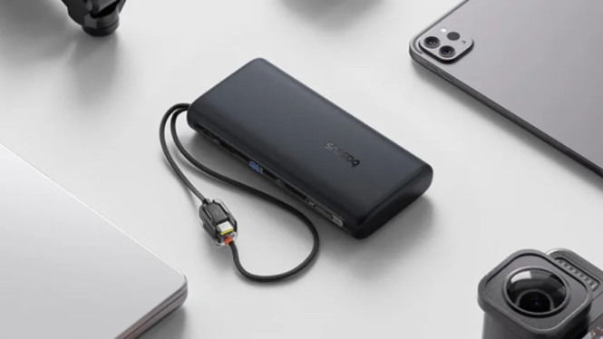Power Bank Baseus, Spesifikasi Inti: Kapasitas 20.000mAh dengan Output 100W dan Input 65W, Dua Kabel USB-C Bawaan: Solusi Anti-Lupa dan Anti-Ribet, Kompatibilitas Luas: Dukungan untuk Apple, Samsung, Xiaomi, Huawei, dan Lainnya, Desain Tipis dan Ringan: 24% Lebih Kecil, 40% Lebih Tipis dari Rata-Rata, Sembilan Lapis Proteksi: Keamanan Jadi Prioritas Utama, Harga dan Ketersediaan: Cuma Rp450 Ribu, Sudah Termasuk Semua Fitur Premium, Kesimpulan: Power Bank Paling Praktis dan Cerdas di 2025