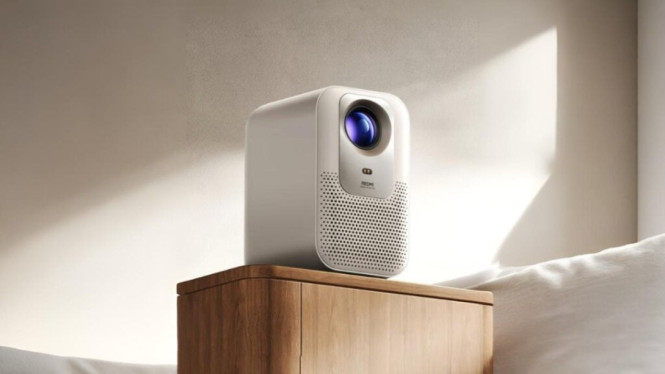 Redmi Projector 4 Resmi Meluncu, Desain Ringkas dan Gaya Modern, Kecerahan Lebih Tinggi dan Perlindungan Mata, Mesin Optik dan Teknologi MEMC, Autofokus Cepat dan Koreksi Otomatis, Audio Jernih dengan Speaker Ganda, Konektivitas Lengkap dan Nirkabel