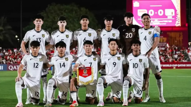 Gol Zahaby Tak Cukup! Ini Klasemen Terkini Grup H Piala Dunia U-17, Jalannya Pertandingan: Indonesia Unggul Dulu, Tapi Zambia Balik dengan Ganas, Klasemen Sementara Grup H: Brasil Dominan, Indonesia Terancam, Analisis Taktik: Di Mana Indonesia Gagal?, Tantangan Berikutnya: Lawan Brasil, Misi Nyaris Mustahil Tapi Bukan Tak Mungkin, Skenario Lolos ke Babak 16 Besar, Dukungan untuk Garuda Muda: Saatnya Solidaritas, Bukan Hujatan, Jadwal Lengkap Pertandingan Kedua Grup H (Jumat, 7 November 2025):, Kesimpulan: Masih Ada Harapan, Asal Tak Menyerah
