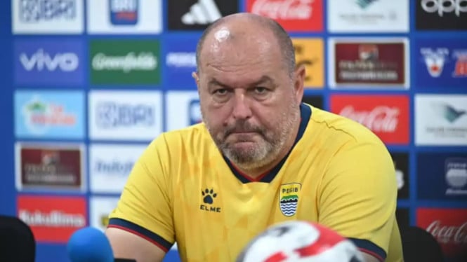 Bojan Hodak, Posisi Pelatih Timnas Indonesia Masih Kosong, Dukungan dari Legenda Persib: “Hodak Cocok untuk Garuda”, Respons Hodak Soal Rumor Latih Timnas Indonesia, Bojan Hodak, Sosok Disiplin dengan Prestasi Mentereng, PSSI Masih Cari Figur Tepat