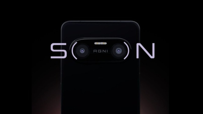 Lava Agni 4, Desain Belakang Radikal: Selamat Tinggal Layar Sekunder, Halo Kamera Horizontal, Baterai 7.050mAh: Rekor Baru untuk Lava?, Spesifikasi Flagship-Level: Layar AMOLED 120Hz &amp; Chipset Dimensity 8350, Material Premium: Rangka Logam untuk Daya Tahan Ekstra, Tanggal Peluncuran: Diprediksi Pekan Ini!, Kesimpulan: Lava Agni 4, Pesaing Serius di Segmen Mid-Range Premium