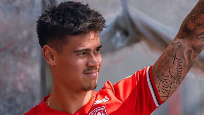 Mees Hilgers, Media Belanda Ungkap Proses Pemulihan Panjang, Dampak Besar untuk Timnas Indonesia dan PSSI, Hilgers dan Masa Depan yang Tidak Pasti di FC Twente, Harapan dan Dukungan dari Suporter Indonesia