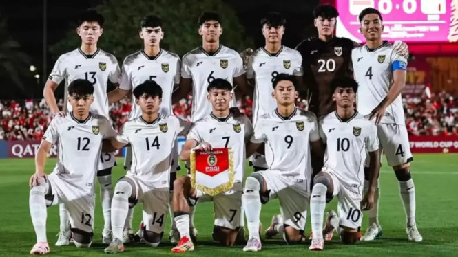 Wajib Menang! Timnas U17 vs Honduras Malam Ini, Cek Jam &amp; Live Streamingnya, Jadwal dan Tempat Pertandingan: Catat Waktunya!, Kondisi Timnas U17 Indonesia: Tanpa Poin, Tapi Masih Punya Harapan, Perbandingan Performa: Indonesia vs Honduras, Apa yang Dipertaruhkan Malam Ini?, Target Realistis: Menang, Cetak Gol, dan Tampil Percaya Diri, Dukung dari Rumah: Cara Menonton &amp; Memberi Semangat, Kesimpulan: Malam Ini, Indonesia Bermain untuk Sejarah