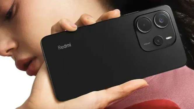 HP Rp2 Jutaan Paling Worth It Akhir 2025? Ini Daftar yang Wajib Kamu Tahu!, 1. Infinix Hot 60 Pro+ – Desain Premium dengan Layar Lengkung AMOLED, 2. TECNO Camon 40 – Raja Kamera di Kelas Rp2 Jutaan, 3. Redmi Note 14 – All-Rounder Terbaik Tanpa Kelemahan Fatal, 4. TECNO Pova 7 – Monster Baterai untuk Gamer dan Pengguna Ekstrem, 5. nubia Neo 3 GT – Gaming Flagship Mini dengan Harga Terjangkau, 6. nubia Focus 2 5G – HP 5G Termurah dengan Kamera 108MP, 7. Samsung Galaxy A16 – Brand Terpercaya dengan Garansi Panjang, 8. itel S26 Ultra – Layar 144Hz dengan Desain Flagship, 9. iQOO Z9x – Satu-Satunya HP 5G Rp2 Jutaan dengan Snapdragon!