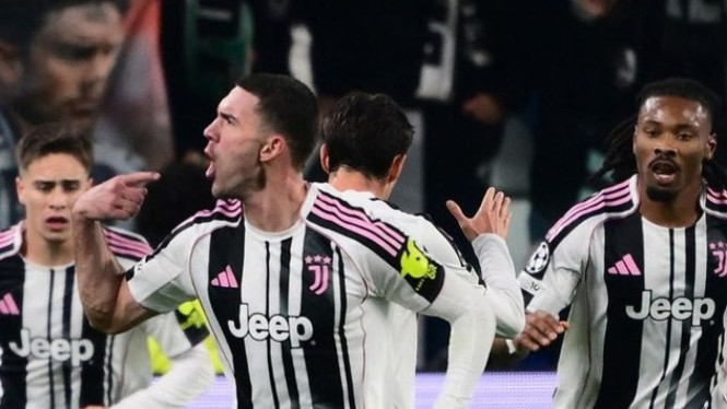 Comeback &amp; Gol Injury Time! Juventus Bawa Pulang 3 Poin dari Markas Bodo/Glimt, Jalannya Pertandingan: Tuan Rumah Unggul Duluan, Babak Kedua: Juventus Bangkit dengan Dua Gol Cepat, Drama Akhir: Penalti dan Gol Penentu di Injury Time, Analisis Taktik: Spalletti Sukses Baca Permainan, Susunan Pemain, Dampak pada Klasemen Liga Champions 2025-2026, Kesimpulan: Mental Juara Juventus Kembali Teruji