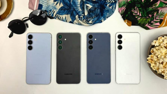 Galaxy S25 FE dengan Gemini AI Hadirkan Cara Baru Persiapan Interview, Gemini AI di Galaxy S25 FE untuk Persiapan Interview Lebih Terarah, Gemini Deep Research: Riset Perusahaan Lebih Cepat dan Mendalam, Gemini Canvas: Simulasi Interview dengan Analisis Real-Time, Gemini Live: Pengalaman Latihan Interview Seperti Wawancara Asli, Galaxy AI Note Assist &amp; Transcribe: Semua Catatan Otomatis Tersusun Rapi, Galaxy S25 FE: Smartphone Praktis untuk Generasi Siap Kerja