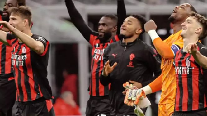 Derby Scudetto! AC Milan Lawan Lazio, Live Dini Hari di ANTV, Latar Belakang Pertandingan: Siapa yang Berhak ke Puncak?, Faktor Penentu: Pertahanan vs Ketajaman yang Ragu, Perkiraan Susunan Pemain, Prediksi dan Analisis Taktis, Cara Nonton Live di Indonesia, Kesimpulan: Duel Taktik, Bukan Sekadar Pertandingan