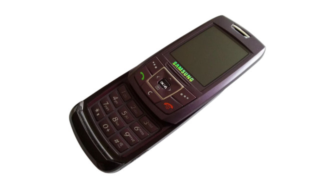 5 HP Jadul Paling Dicari Kolektor, Harga Naik dan Bikin Nostalgia, 1. Nokia 3310 Classic, 2. Sony Ericsson W995 Raja Walkman, 3. BlackBerry Bold 9900, 4. Nokia N-Gage QD Pelopor Ponsel Gaming, 5. Samsung SGH E250