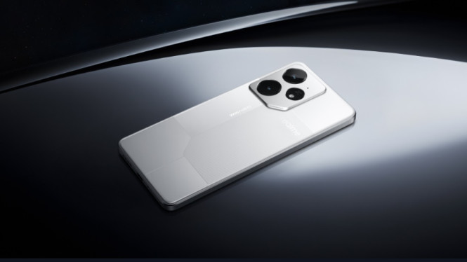 Realme Neo 8 Hadir dengan Baterai 8.000 mA