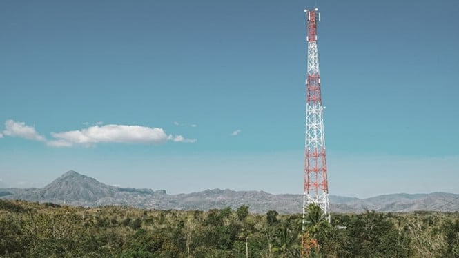 Listrik Padam, Jalan Putus! Ini Alasan Jaringan Telkomsel Belum Normal di Aceh &amp; Sumatra, Skala Kerusakan Infrastruktur: Ribuan BTS Mati, Belasan STO Terdampak, Tantangan Terbesar: Listrik, Akses, dan Pasokan Solar, Teknologi Darurat: Perahu, Satelit, dan Koordinasi Multisektor, Dari Jaringan ke Kemanusiaan: Bantuan Langsung untuk Korban, Mengapa Jaringan Telekomunikasi Vital dalam Bencana?, Kesimpulan: Pemulihan Jaringan = Perlombaan Melawan Waktu dan Alam