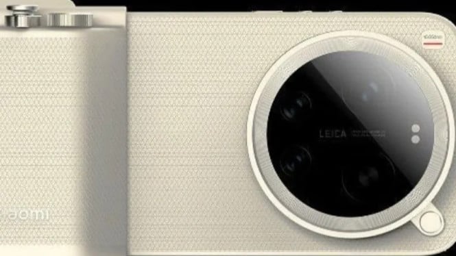 Xiaomi Siapkan 7+ Produk Baru Sebelum Imlek, Termasuk Xiaomi 17 Ultra!, Xiaomi 17 Ultra: Flagship Fotografi dengan Sensor 1-Inci &amp; Periskop 200MP, Redmi Turbo 5 &amp; Turbo 5 Pro: Dua Pilihan Midrange dengan Chipset MediaTek Baru, Smartwatch Android Pertama Xiaomi: eSIM, HyperOS, dan Baterai 930mAh, Dua Pasang Earbuds, Tablet Midrange, dan IoT: Komplemen Ekosistem HyperOS, Strategi Peluncuran: Satu Event atau Banyak Gelombang?, Mengapa Ini Penting bagi Pasar Global?, Kesimpulan: Xiaomi Bermain Besar di Awal 2025
