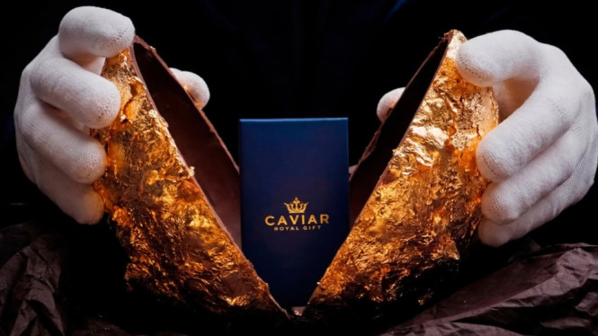 Caviar Jual Smartphone Emas dalam Telur Cokelat Rp190 Juta, Bukan Sekadar Gimmick Mewah