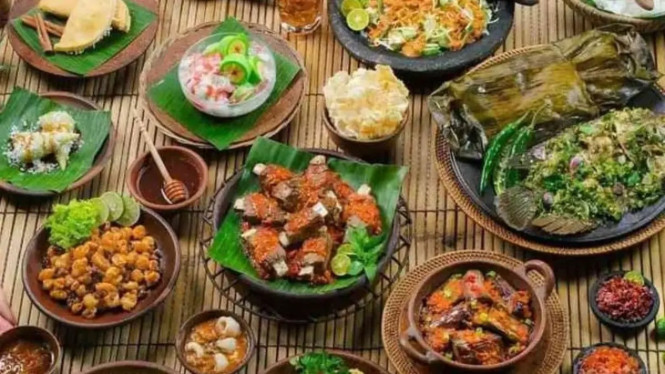 Deretan Wisata Kuliner Bandung 2025