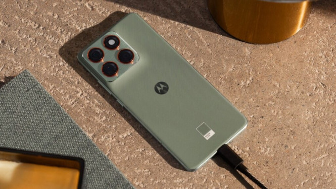 Motorola Moto X70 Air Pro Siap Meluncur