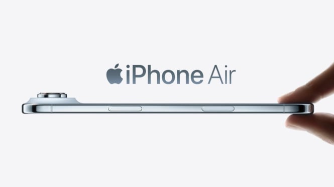 Harga iPhone Air Turun Drastis di Akhir 2025, Hingga Rp 3 Jutaan, Desain Tipis Masih Jadi Nilai Jual Utama, Layar dan Performa Tetap Kelas Atas, Kamera dan Daya Tahan Tidak Berubah, Turun Cepat untuk Ukuran iPhone Generasi Baru, Harga Baru, Posisi Baru