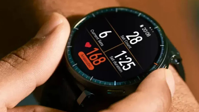 Amazfit Active Max Rilis: Layar 3.000 Nits &amp; Baterai 25 Hari!, Desain Ringan &amp; Layar AMOLED Terang hingga 3.000 Nits, Baterai Tahan 25 Hari: Realistis atau Hanya Klaim Lab?, Fitur BioCharge: “Baterai Tubuh” Versi Amazfit, Pemantauan Kesehatan Komprehensif &amp; Dukungan Olahraga Lengkap, Ketahanan &amp; Fitur Tambahan: Musik, Panggilan, dan Ekosistem, Harga dan Ketersediaan, Kesimpulan: Smartwatch Outdoor Terbaik di Kelasnya?