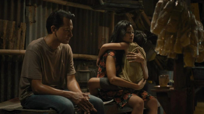 Link Nonton Film Pangku: Debut Sutradara Reza Rahadian yang Borong Penghargaan FFI, Prestasi Gemilang di Kancah Internasional dan Nasional, Sinopsis Film Pangku: Realita Pahit di Balik Kedai Kopi Pantura, Latar Belakang dan Inspirasi Cerita, Cara Menonton dan Link Streaming Resmi