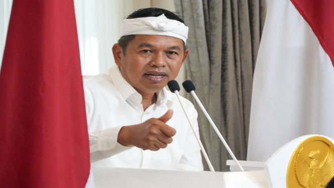 Bukan Cuma Ditangkap, Dedi Mulyadi Sebut Ini Kunci Berantas Ikan Sapu-sapu, Dedi Mulyadi Soroti Ikan Sapu-sapu di Sungai Jawa Barat, Dua Cara Berantas Ikan Sapu-sapu Menurut Dedi Mulyadi, Warga Jawa Barat Sudah Menangkap Ikan Sapu-sapu, Operasi Penangkapan Ikan Sapu-sapu di Jakarta, Alasan Ikan Sapu-sapu Sulit Dikendalikan